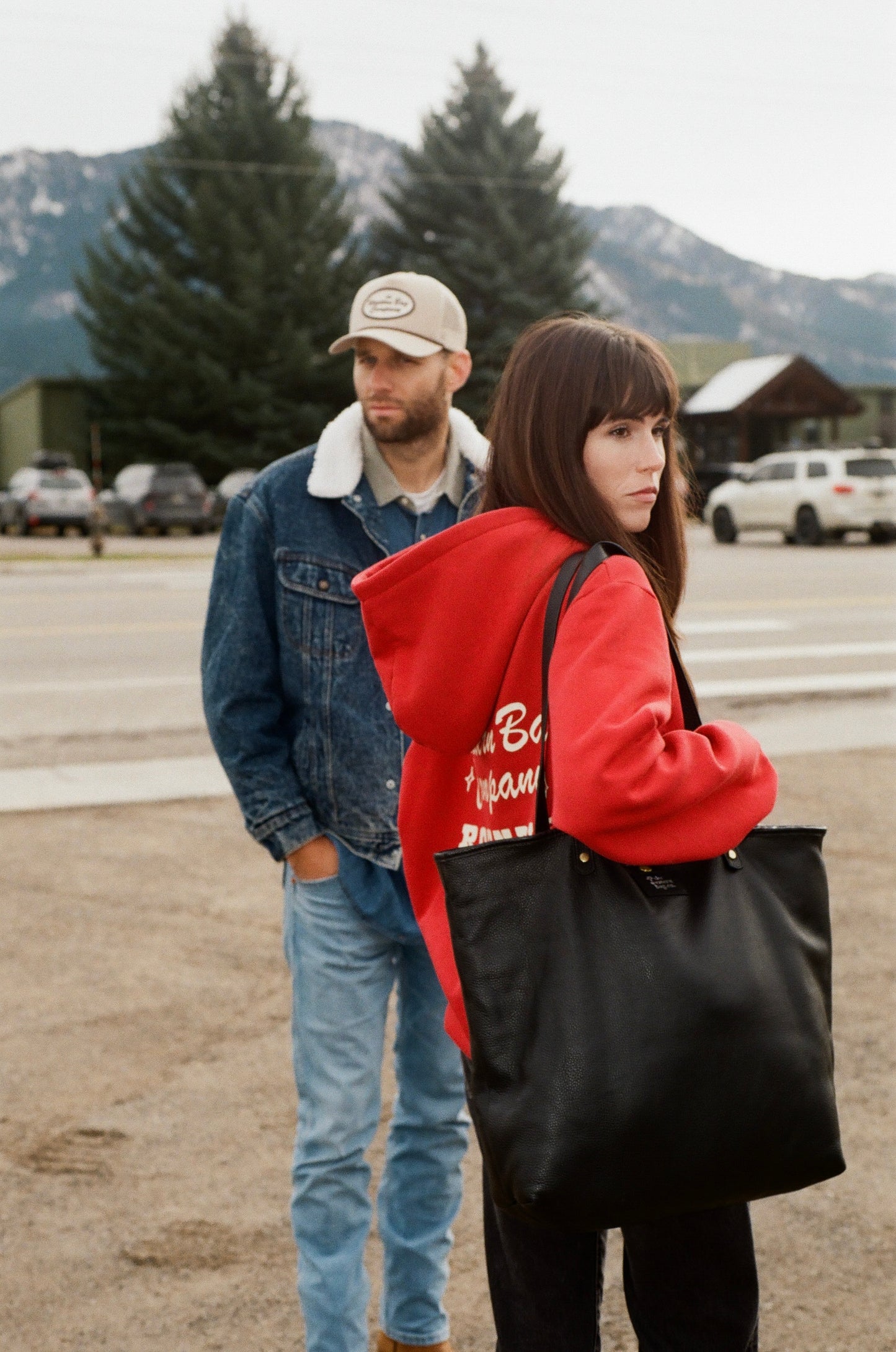 Round Fleece Hoodie Cropped - Red